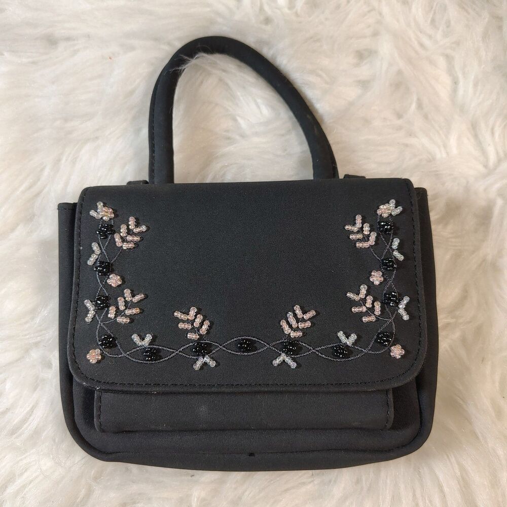 VTG 2000s Mini Black Beaded Hand Purse